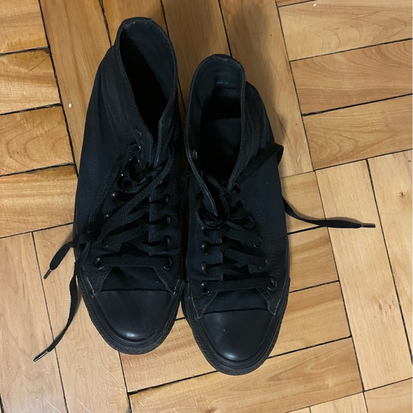 High Top Black Converses - Picture 2 of 2